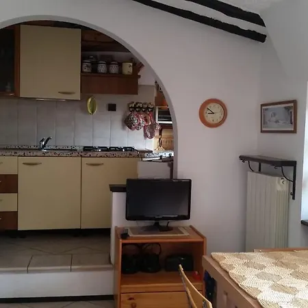 Appartamento Via Vione 70 Bis *